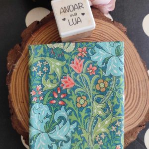 @Tecido Exclusivo Andar na Lua – Fat Quarters